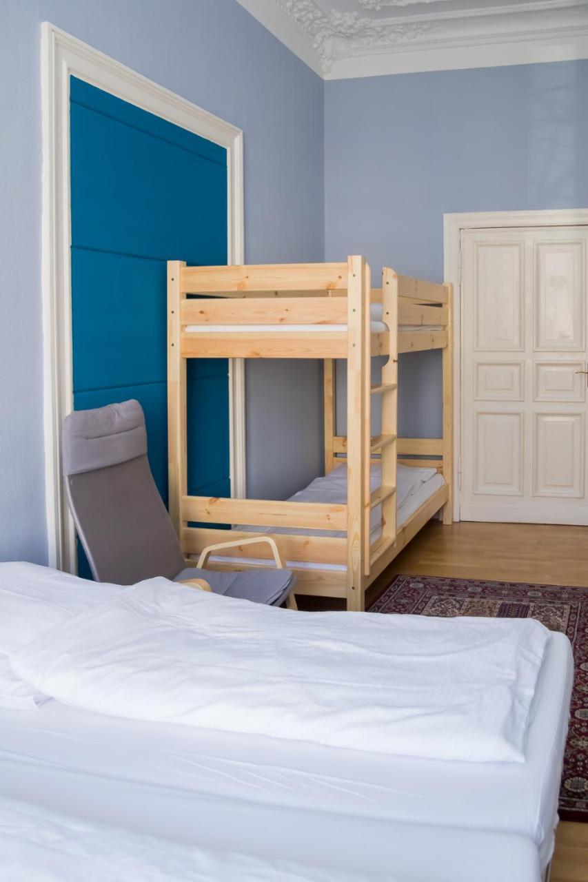 Pension Hostel Staycomfort Am Kurfuerstendamm Berlino Esterno foto