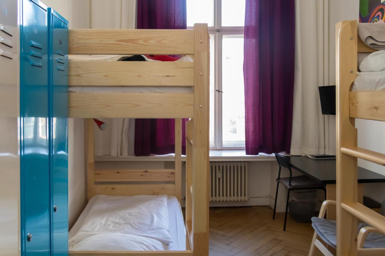 Pension Hostel Staycomfort Am Kurfuerstendamm Berlino Esterno foto